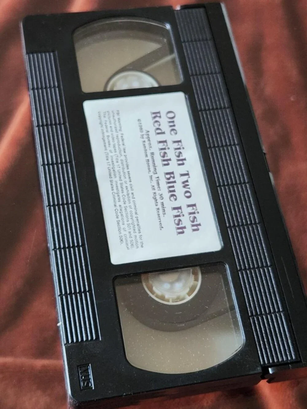 Dr. Seuss One Fish, Two Fish, Red Fish Blue Fish - VHS